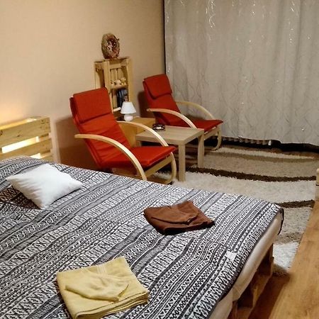Gesztenyes Apartman Мишкольц Экстерьер фото