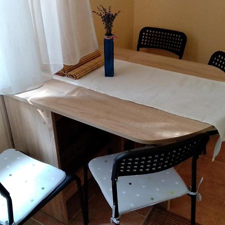 Gesztenyes Apartman Мишкольц Экстерьер фото