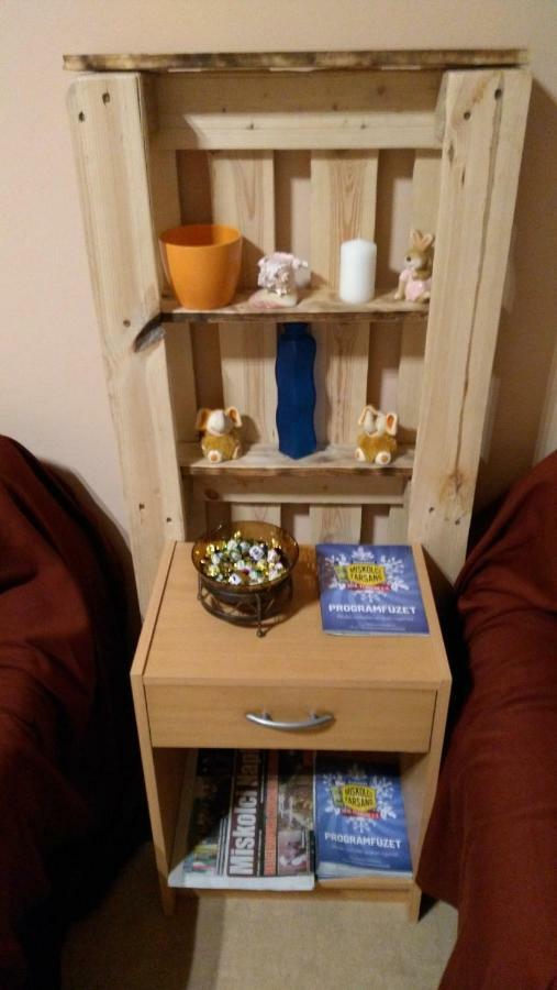 Gesztenyes Apartman Мишкольц Экстерьер фото