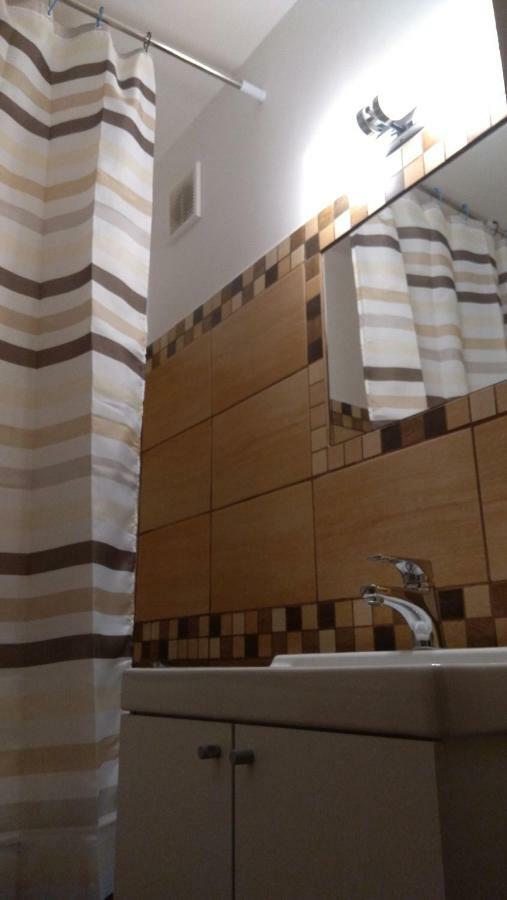 Gesztenyes Apartman Мишкольц Экстерьер фото