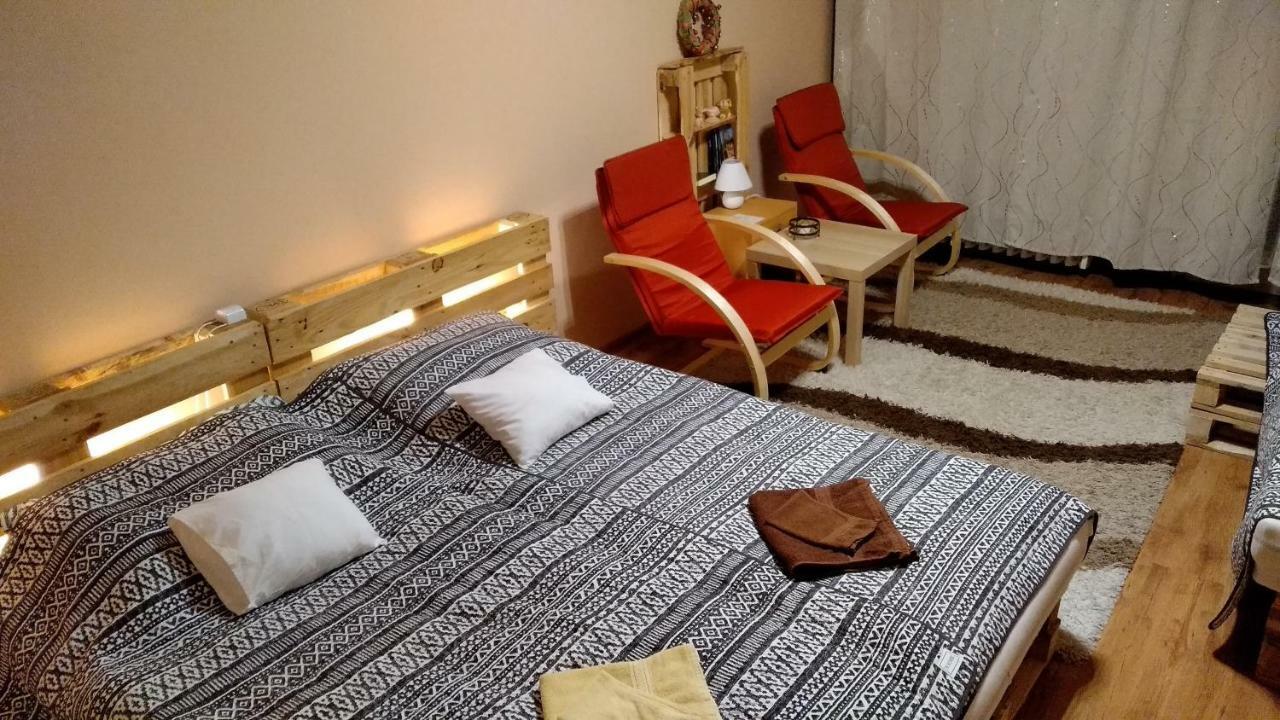 Gesztenyes Apartman Мишкольц Экстерьер фото